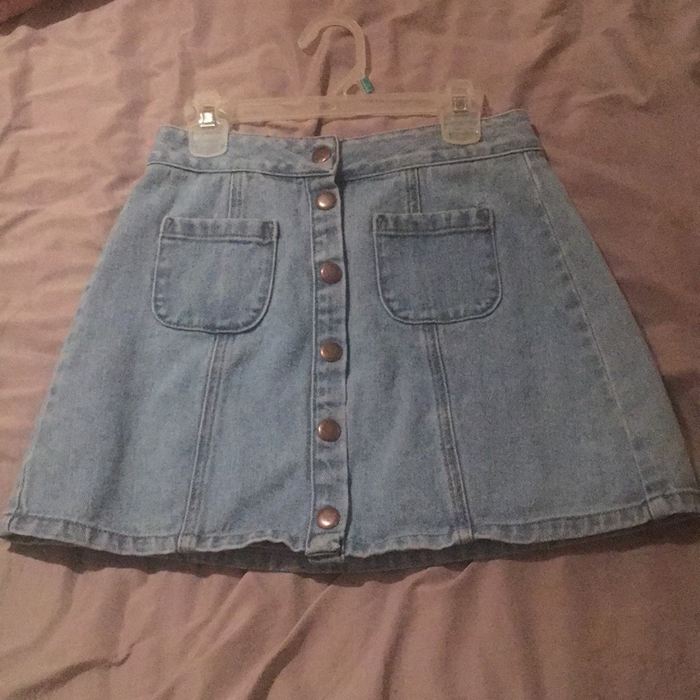 Good condition brandy Melville denim skirt